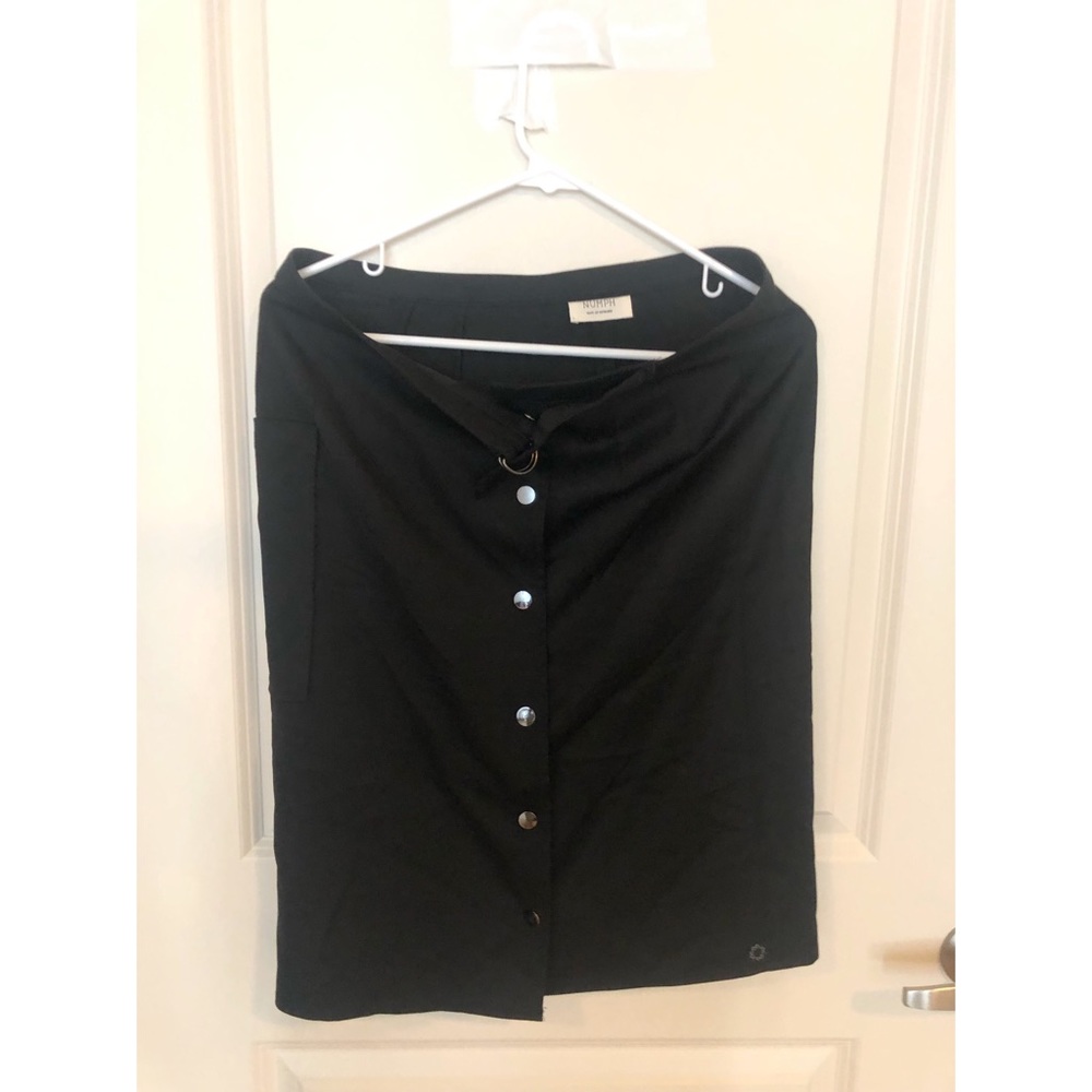 Button skirt.